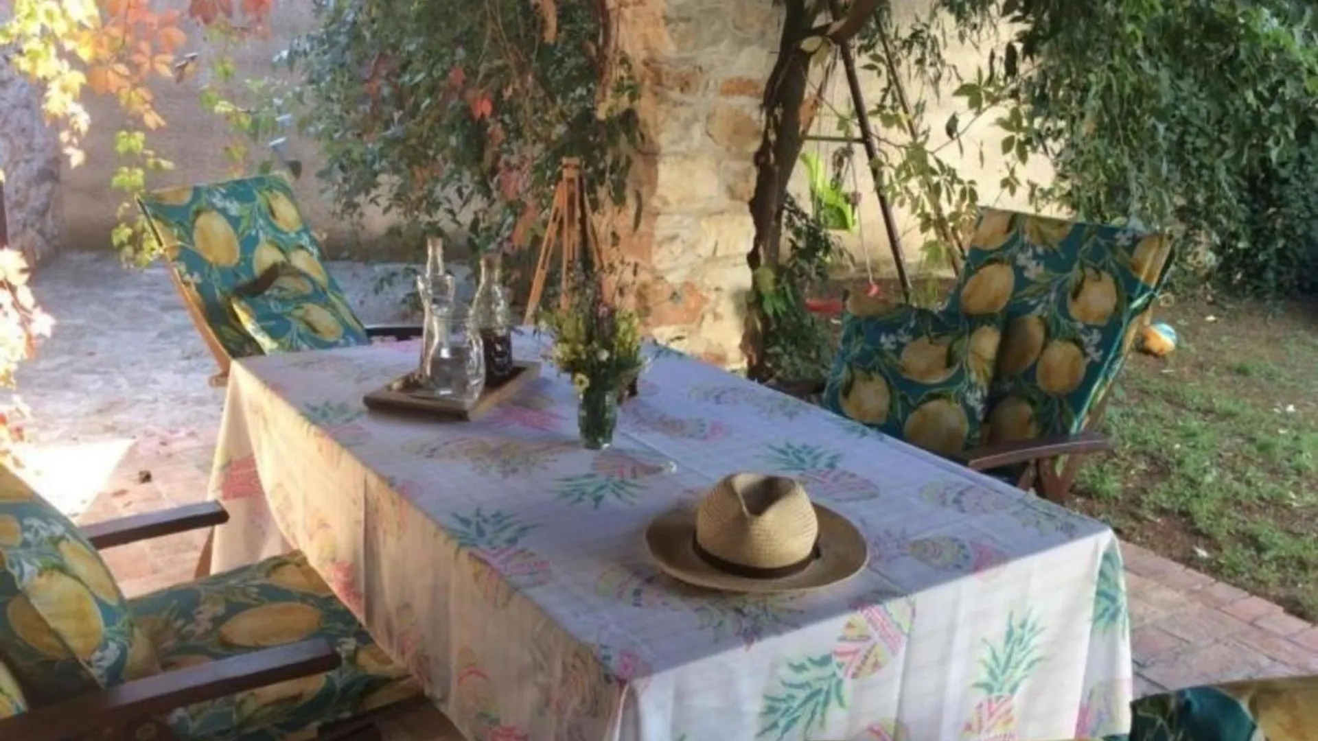 Traditionelle Steinvilla Mit Privatem Garten Pula 0*,