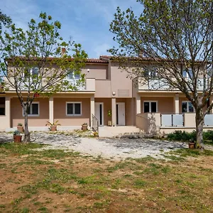 Ferienhaus Veronika 2, Pula